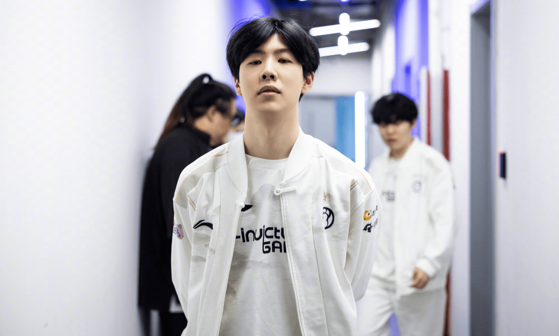 的站位纪律 的站位纪律